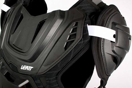 Защита тела Leatt Chest Protector 5.5 Pro, черная S-XL